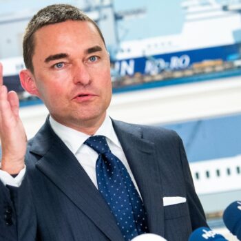 Lars Windhorst greift an: „Minister Madsen treibt meine Werften in die Insolvenz“