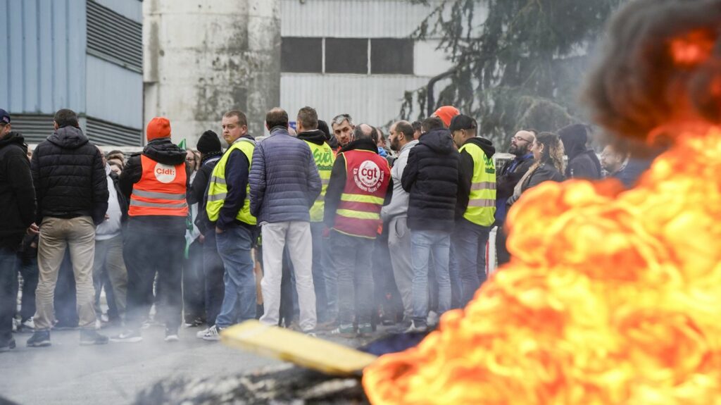 Fermeture de deux usines Michelin : les salariés du groupe appelés à manifester à Clermont-Ferrand mercredi