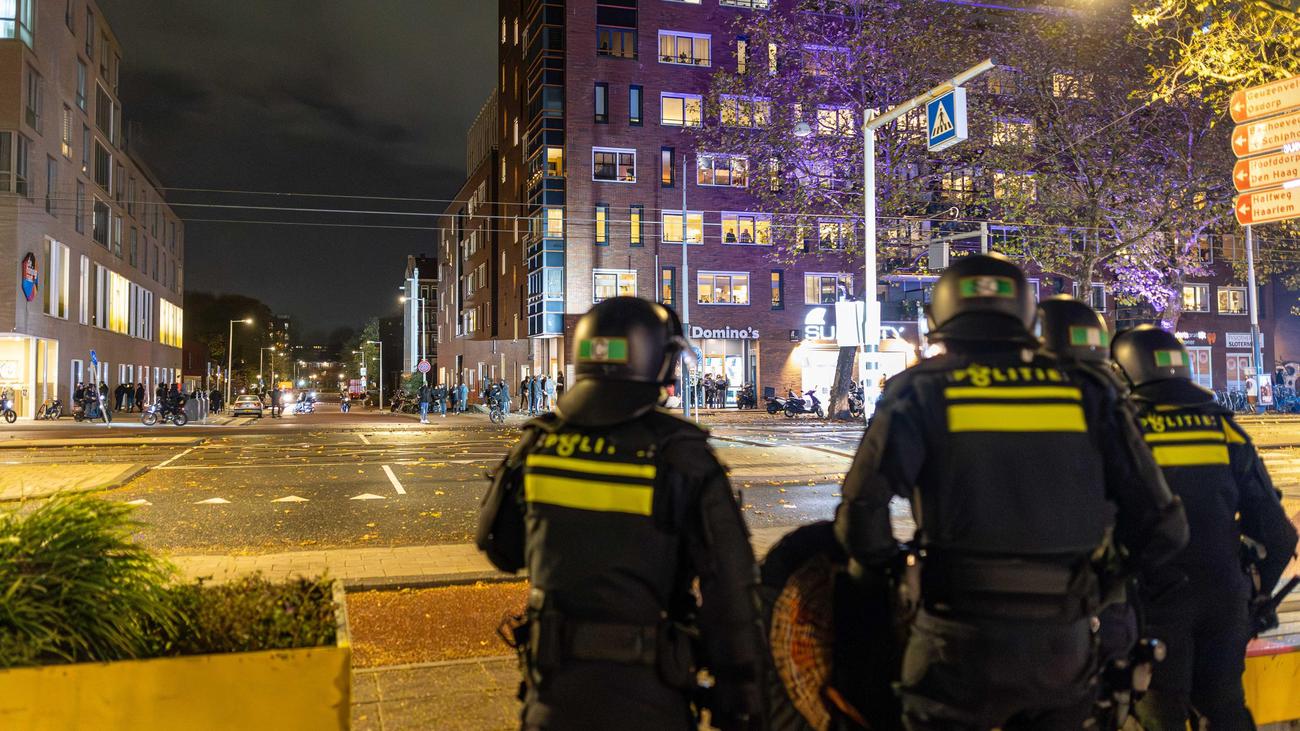 Niederlande: Mehrere Festnahmen bei erneuten Ausschreitungen in Amsterdam