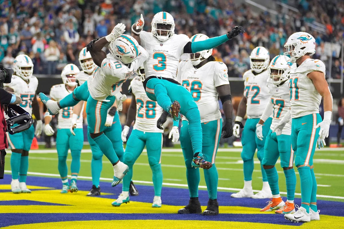 Miami Dolphins defeat Los Angeles Rams to end three-game slide