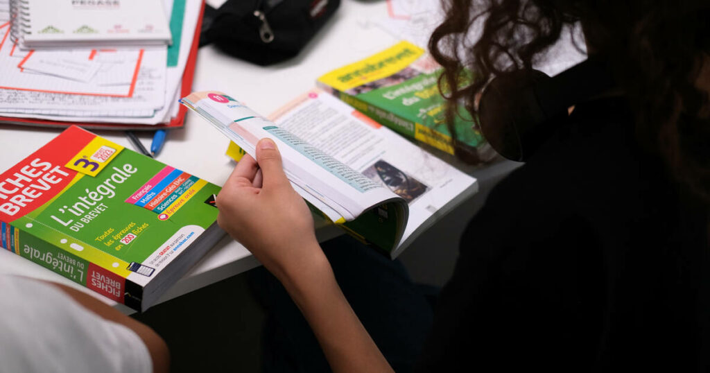 Réformes au collège et lycée, revalorisation des retraites, vote du budget… L’actu de ce mardi matin