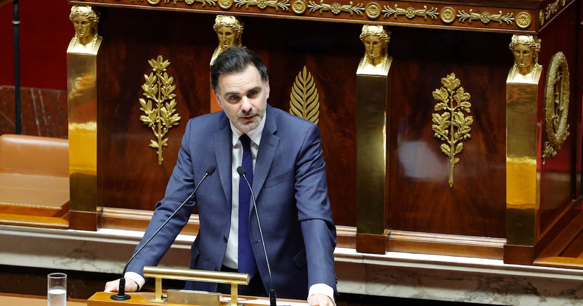 Le ministre du Budget Laurent Saint-Martin s'exprime face aux députés, le 28 octobre 2024 à Paris