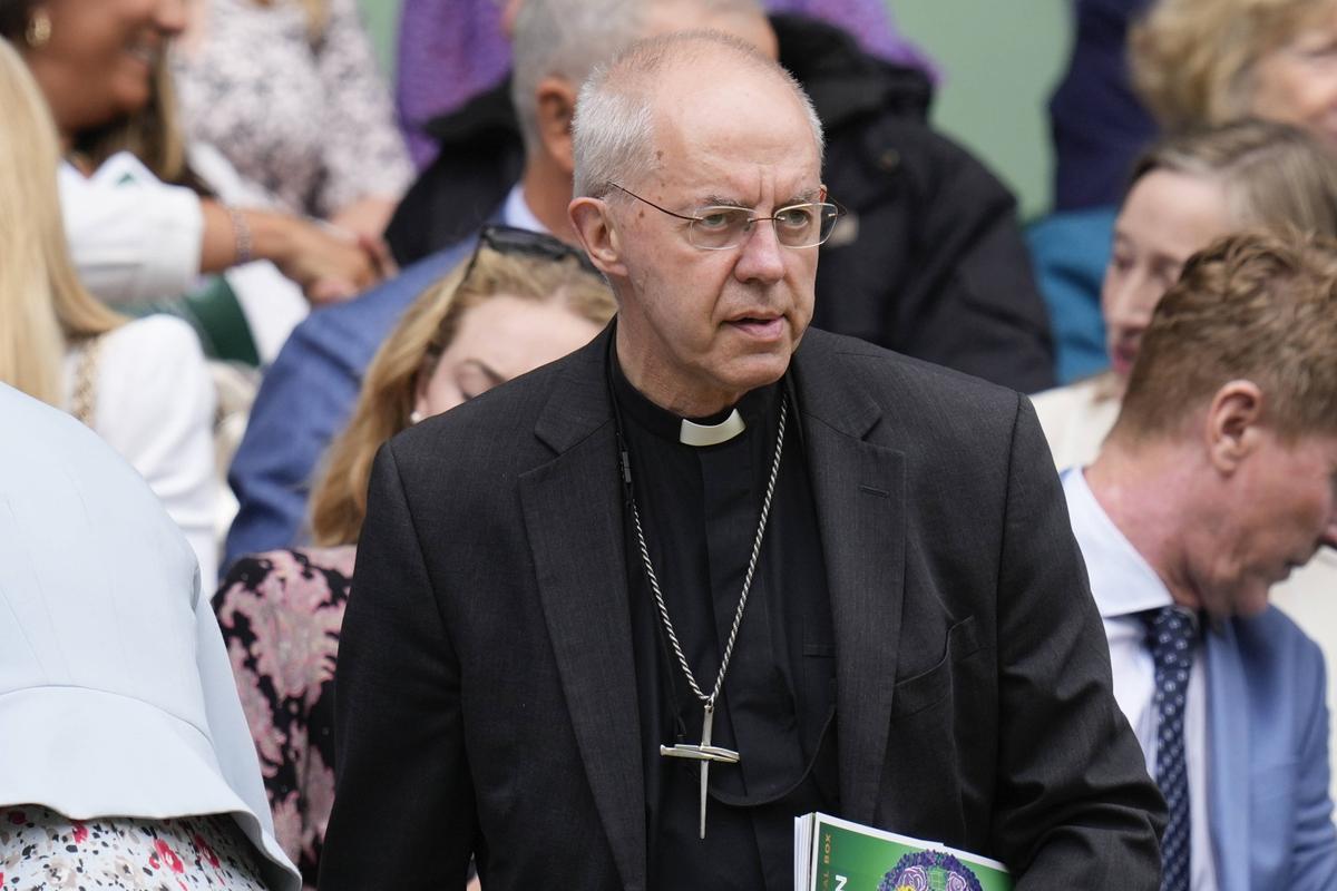 Accusé d’avoir couvert des agressions physiques et sexuelles, le chef de l’Eglise anglicane Justin Welby démissionne