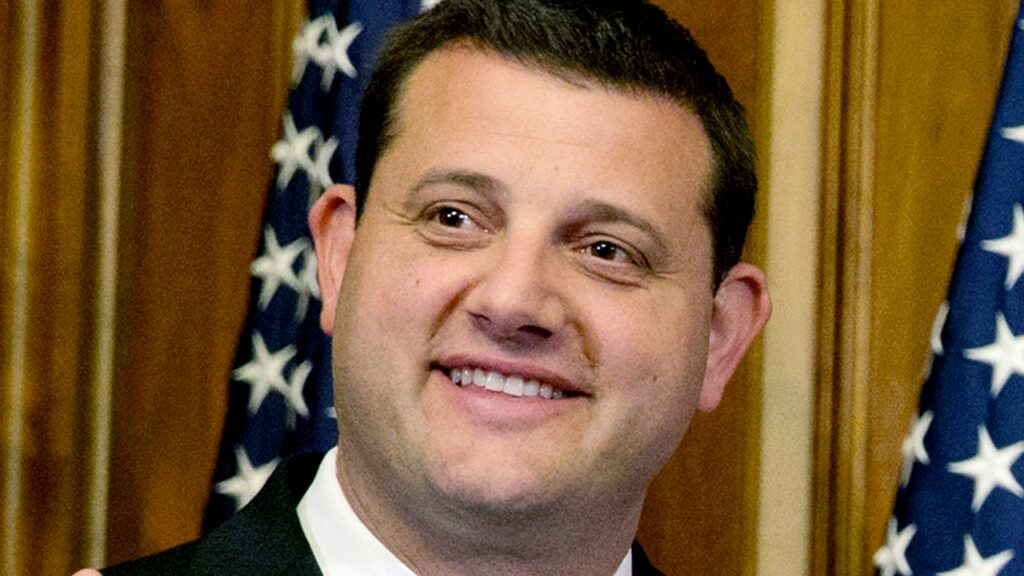 Republican David Valadao wins re-election to US House in California's 22nd Congressional District