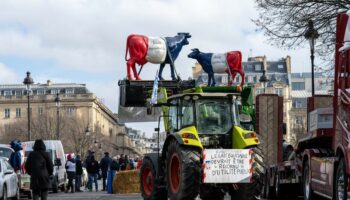 Agriculteurs en colère : la FNSEA appelle à la mobilisation nationale « à partir de lundi »