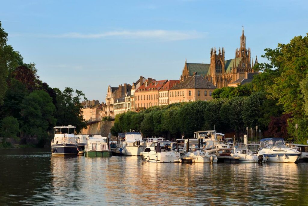 « Certaines copropriétés interdisent les locations de type Airbnb » : à Metz, le marché immobilier cherche un nouveau dynamisme