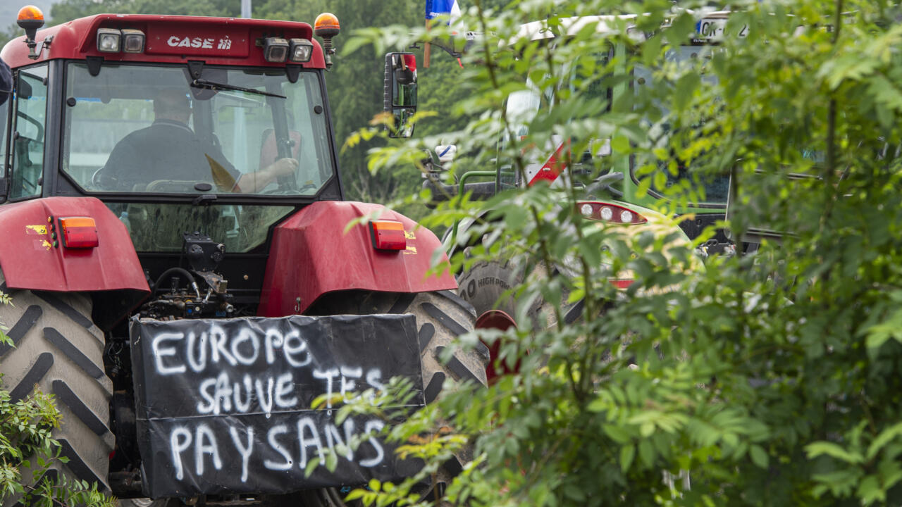 Les agriculteurs français lancent un appel à la mobilisation "à partir de lundi"