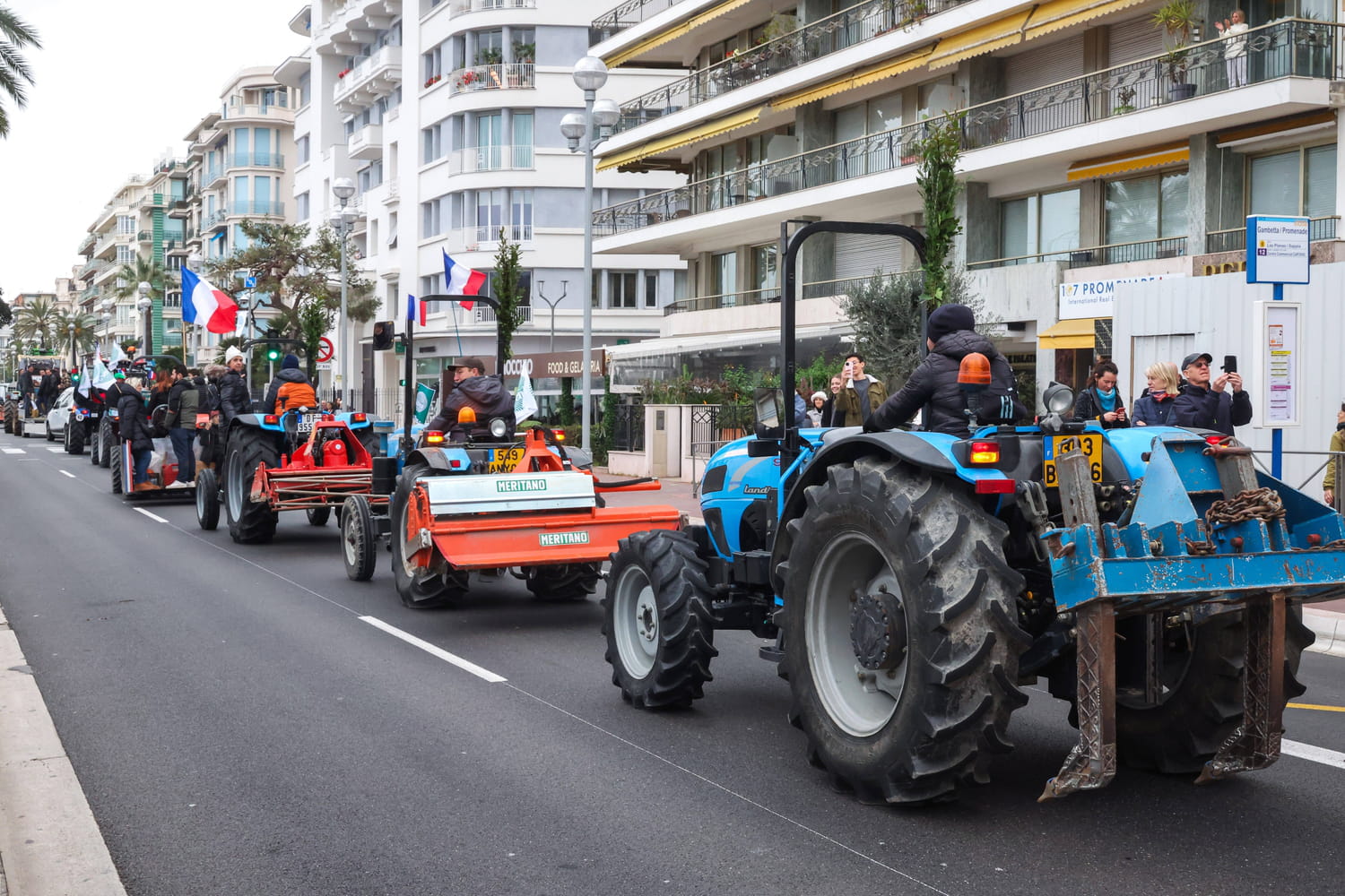 Crise des agriculteurs : les actions prévues dans tous les départements se précisent