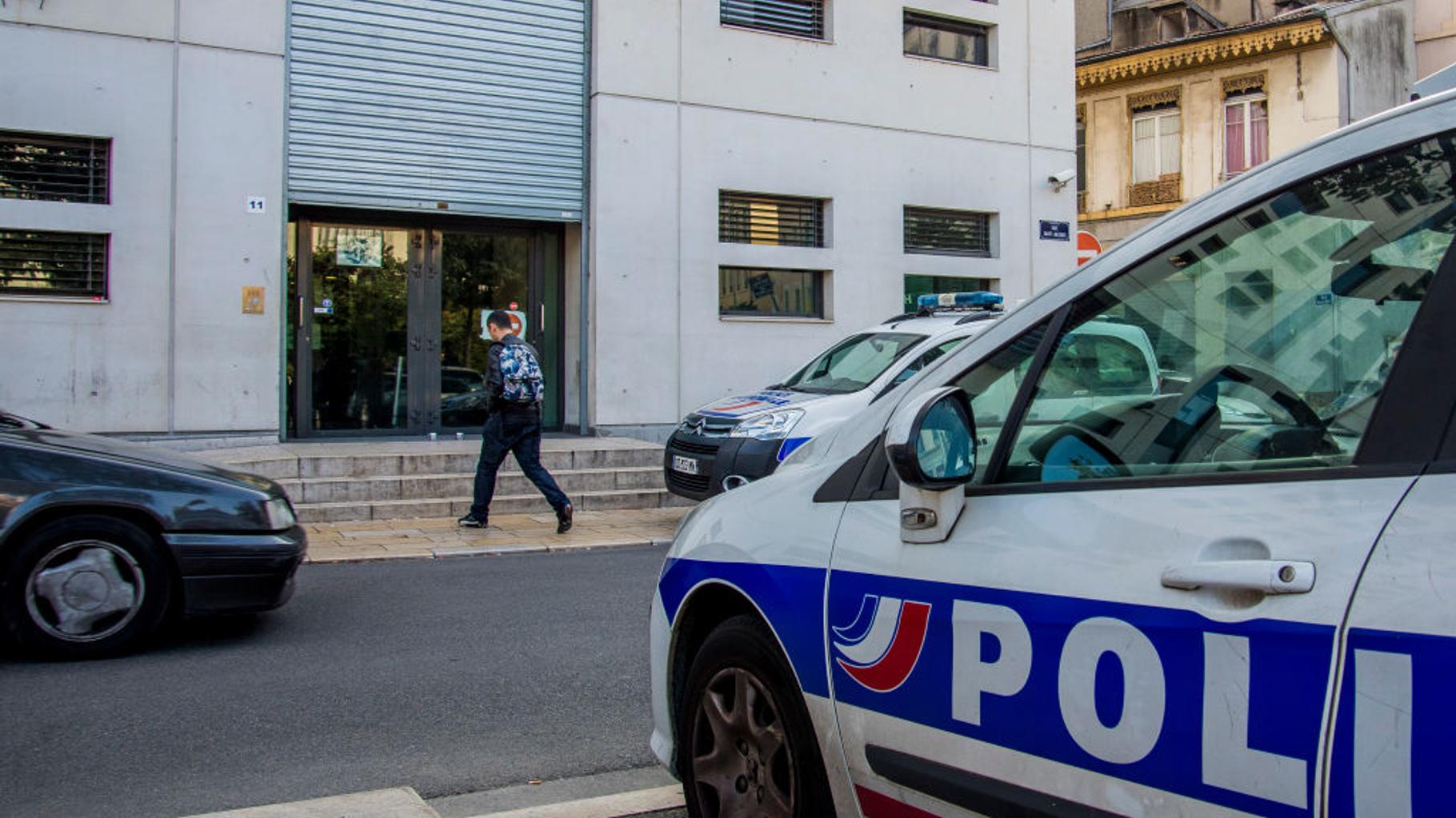 SDF tué à Lyon : ce que l’on sait sur le suspect arrêté dans un train et soupçonné de quatre meurtres