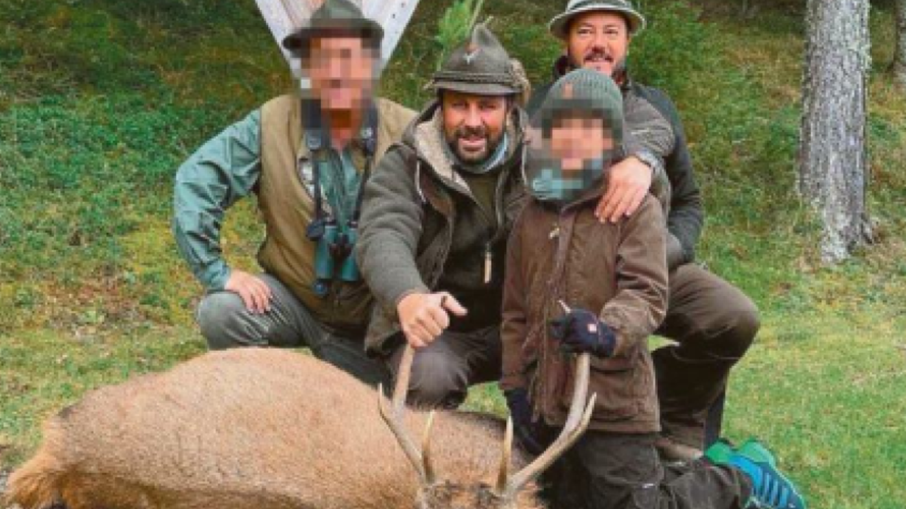 En Autriche, un chapeau traditionnel de chasse a coûté son poste à un élu du Tyrol