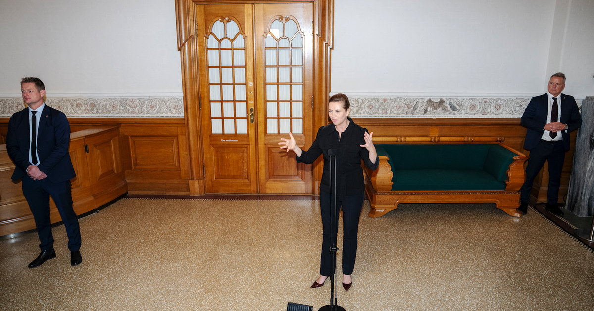 Au Parlement danois, un tableau pour symboliser l’importance des femmes en politique