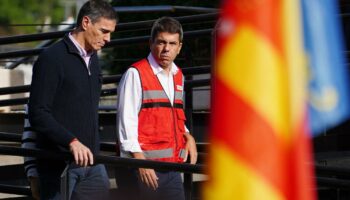 Inondations de Valence : Carlos Mazón, un président régional “incompétent” et “inactif”