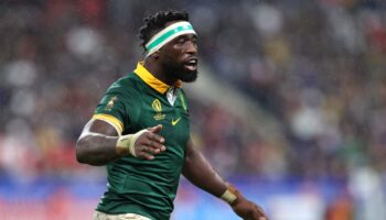 Siya Kolisi returns as Springboks recall big guns for England clash