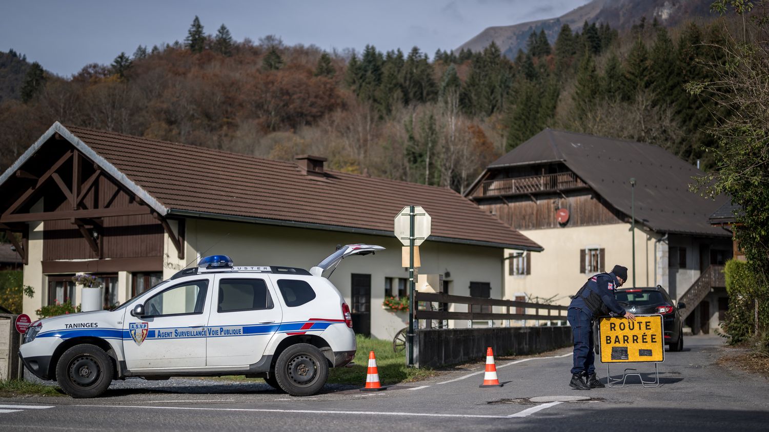 Des cellules d'écoute ouvertes dans cinq établissements scolaires après le triple infanticide en Haute-Savoie