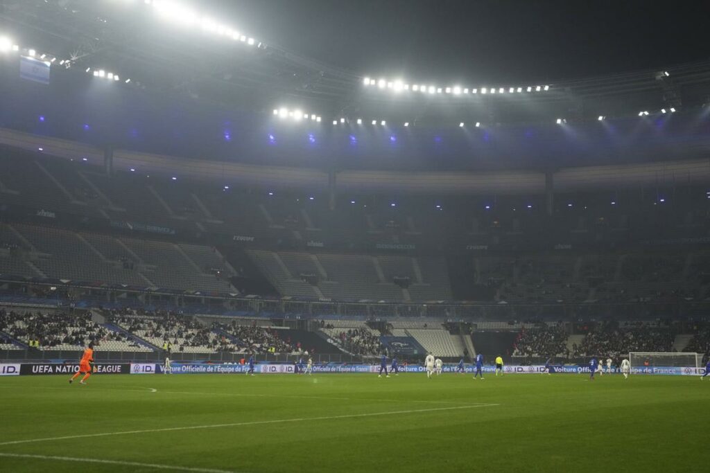 France-Israël : sécurité maximum, tribunes vides, brefs incidents et match nul… Récit d’une soirée morose