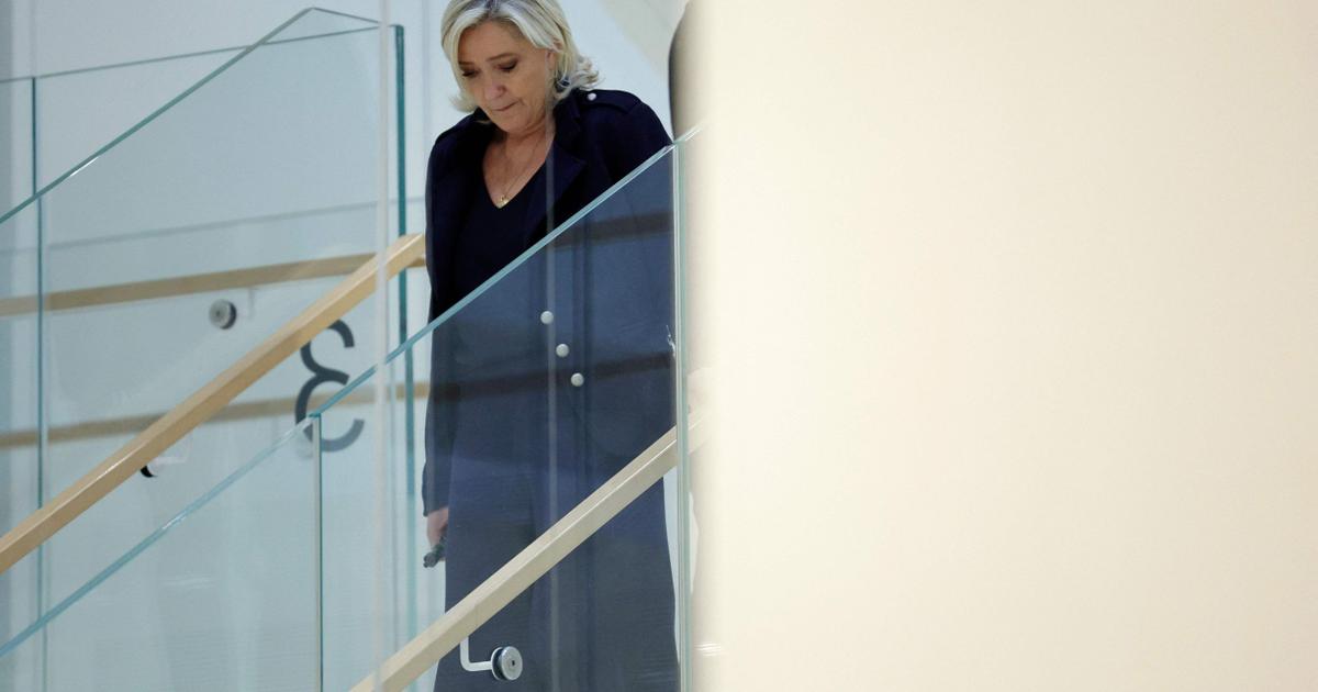 À son procès, Marine Le Pen joue l’innocente persécutée