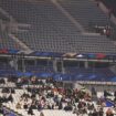 REPORTAGE. "On a passé 90 minutes à se regarder" : dans un stade quasi-vide, la drôle d'ambiance en tribunes pour le match France-Israël