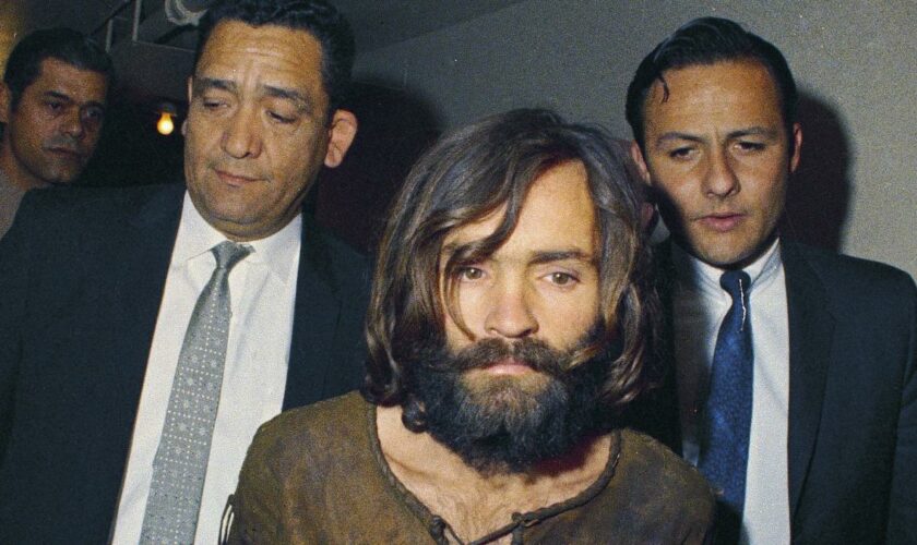 Charles Manson sprach am Telefon über frühere Morde