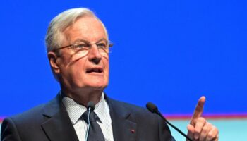 Interdiction du cumul des mandats : Barnier prêt à revenir sur la mesure en vigueur depuis 2017