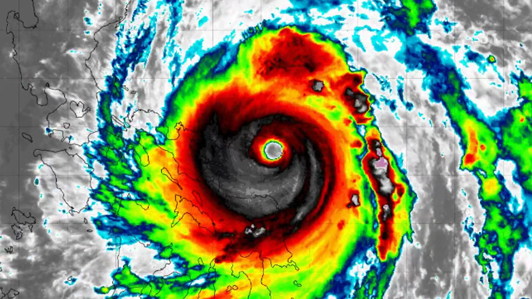 Les images satellites du super typhon Pepito ne présagent rien de bon pour les Philippines