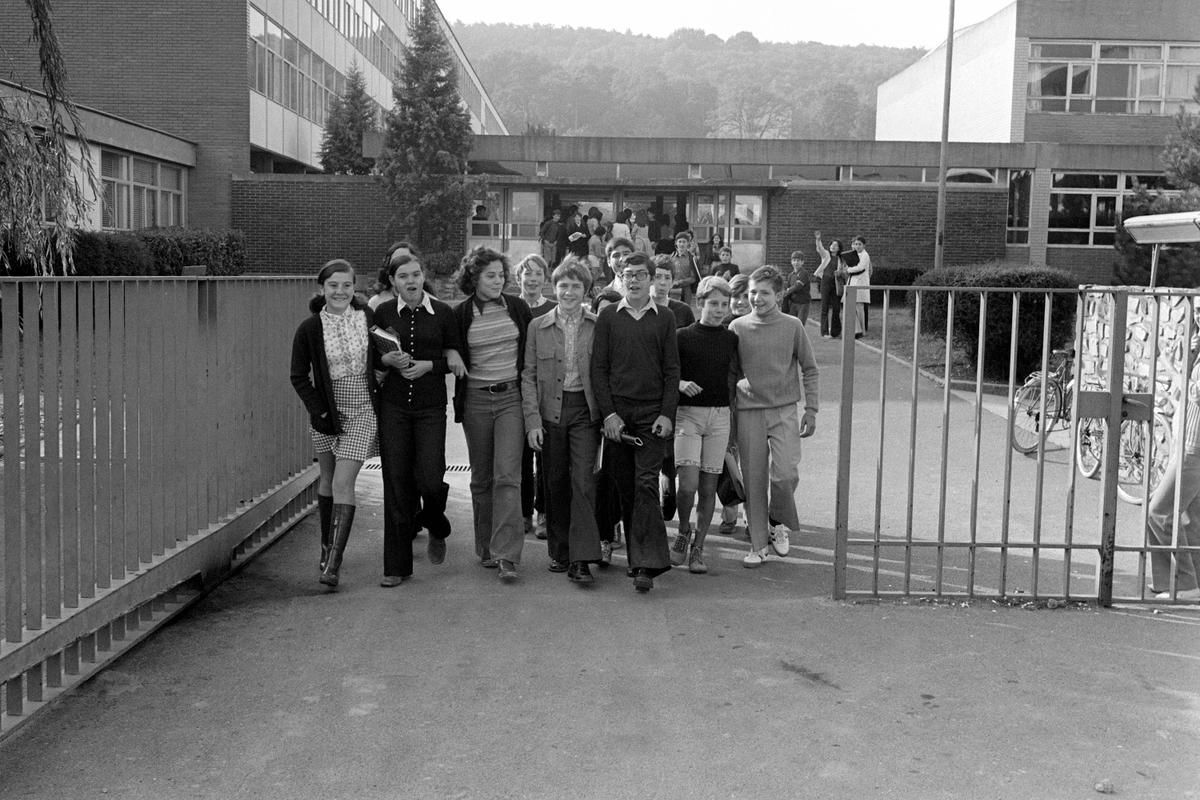 La vie secrète d’un lycée de province, en 1978 : « Tu veux que je te parle des boums ? »