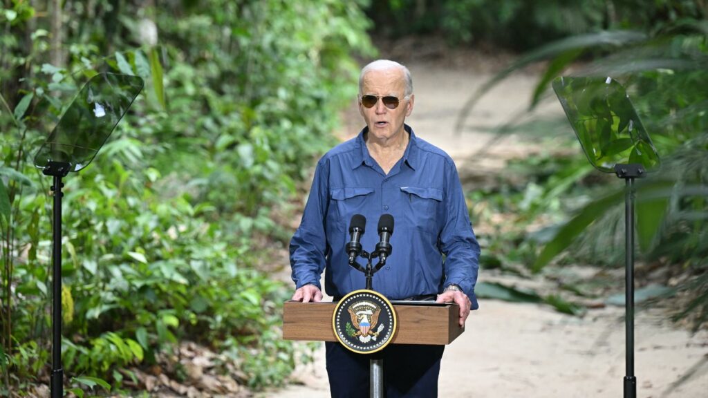 Avant le retour de Donald Trump, Joe Biden se rend en Amazonie pour un dernier symbole pour le climat