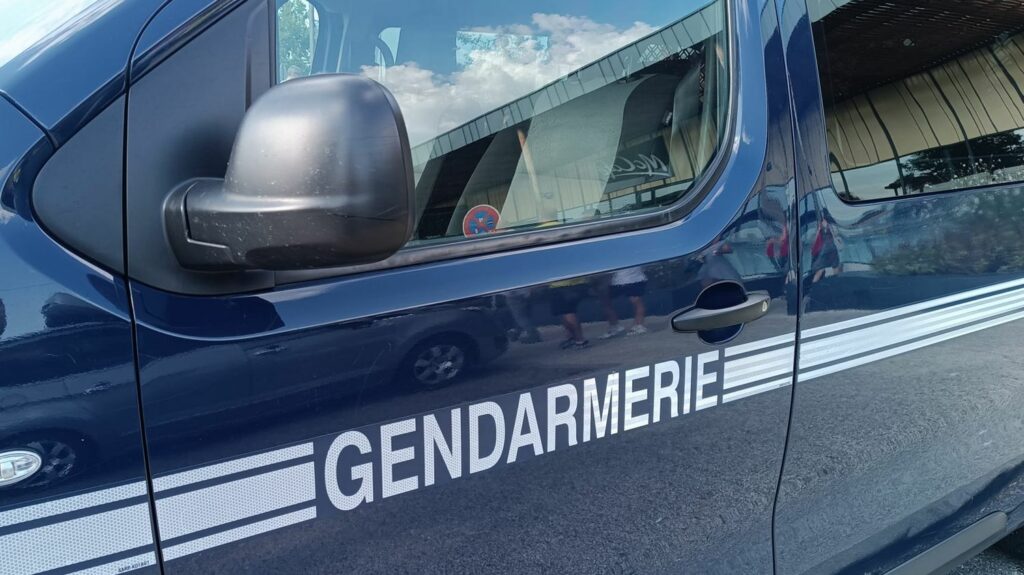 Haute-Savoie : un adolescent de 17 ans tué par balle dans le centre de Rumilly lors d'une rixe, le maire de la commune se dit "très choqué"