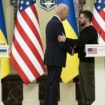 Les Etats-Unis autorisent l'Ukraine à utiliser des missiles à longue portée en Russie : "Joe Biden nous fait un coup de poker", analyse un ancien officier