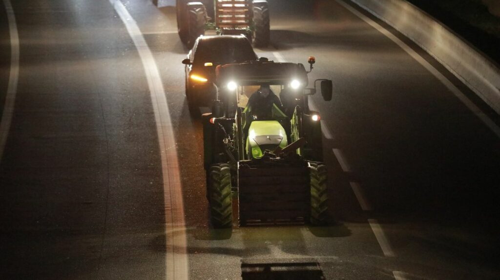 Colère des agriculteurs : convois de tracteurs, blocages… L'heure du passage à l'action