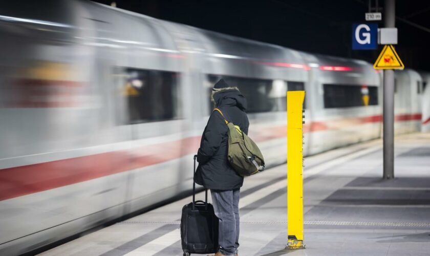 Fernverkehr: Deutsche Bahn will Sparpreis für Geschäftsreisende einführen