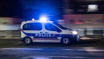 Un homme tué par la police dans le Val-de-Marne après avoir "menacé" des agents avec une arme de poing