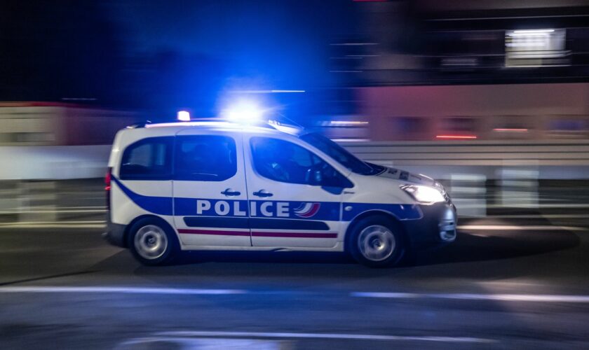 Un homme tué par la police dans le Val-de-Marne après avoir "menacé" des agents avec une arme de poing