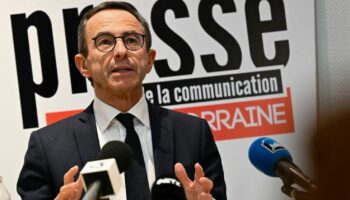 Loi sur la fin de vie : Bruno Retailleau se dit défavorable à la reprise de l'examen du texte