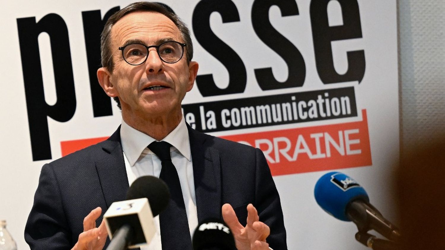 Loi sur la fin de vie : Bruno Retailleau se dit défavorable à la reprise de l'examen du texte