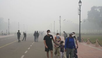 En Inde, la pollution de l’air dépasse 60 fois les normes internationales lors d’un nouveau pic