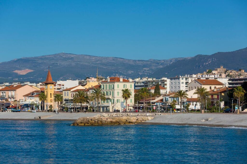 « Sur la Côte d’Azur, le marché immobilier a beaucoup ralenti depuis les élections »