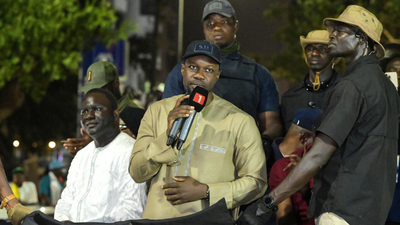 Législatives au Sénégal : "Une victoire éclatante pour le camp au pouvoir, qui l’engage"