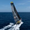 Vendée Globe 2024 : de nouveau leader, Jean Le Cam creuse un petit écart... Suivez la position des skippeurs en direct