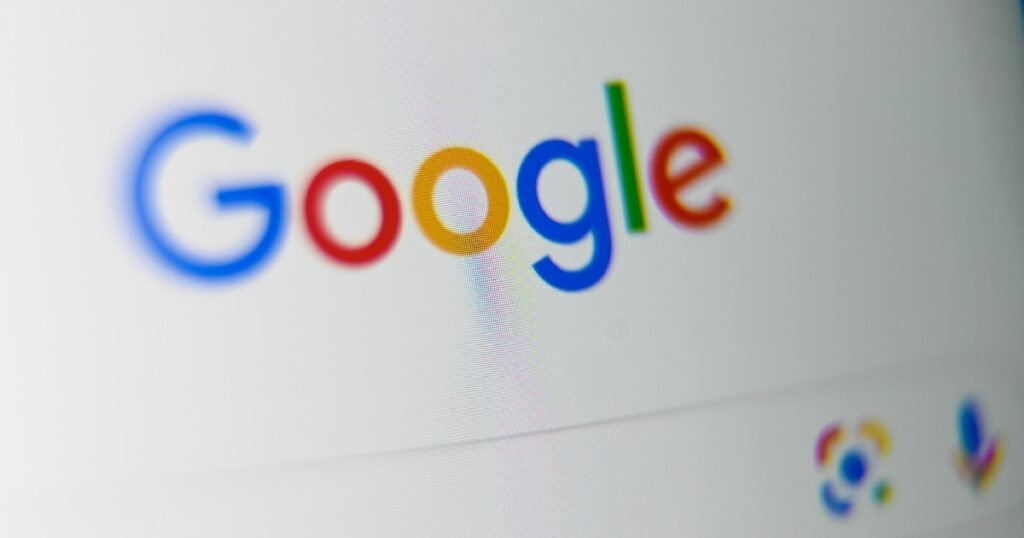 ChatGPT et la guerre entre Israël et le Hamas sont les deux sujets d'actualité qui ont suscité les requêtes en plus forte hausse sur le moteur de recherche Google