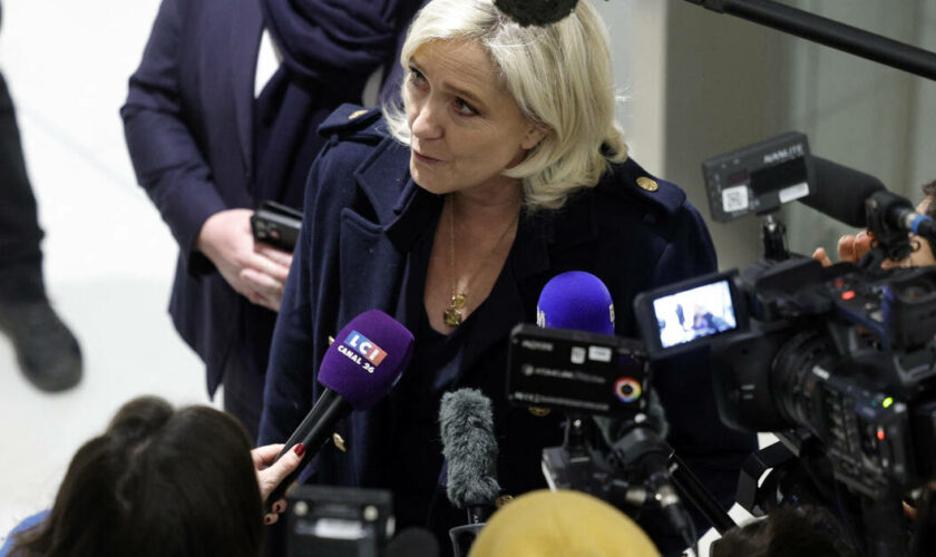 Risque d’inéligibilité de Marine Le Pen : les réquisitions visant la responsable du RN sont-elles particulièrement sévères ?