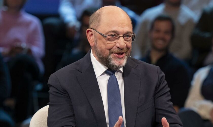 „Es gibt nichts Schlimmeres als besserwisserische ehemalige Führende“, sagt Martin Schulz