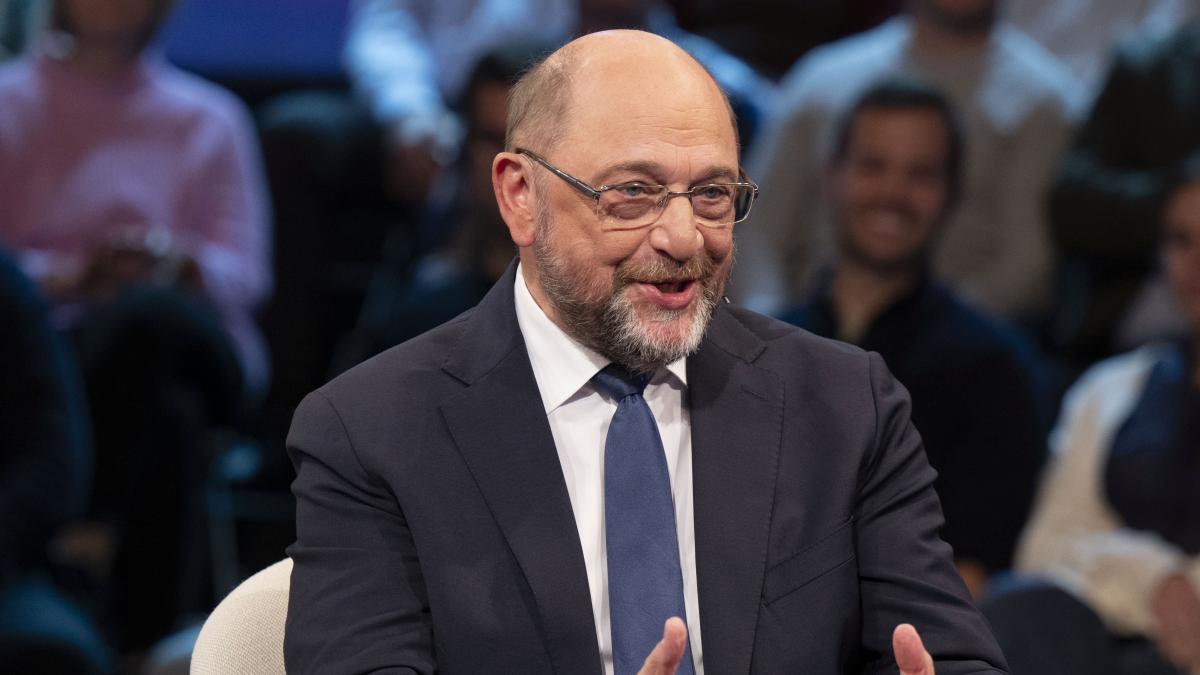 „Es gibt nichts Schlimmeres als besserwisserische ehemalige Führende“, sagt Martin Schulz