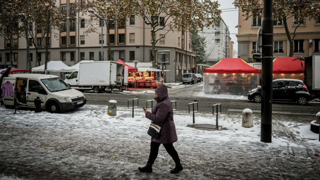 Vigilance neige : ce que prévoit la météo ce jeudi avec 28 départements en alerte orange