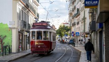 À Lisbonne, un projet de référendum pour mettre fin aux locations de type Airbnb