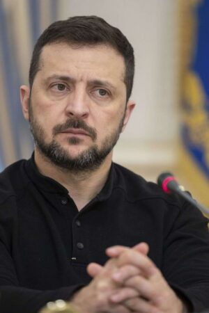 Guerre en Ukraine : « Je pense que nous perdrons » si l’aide des Etats-Unis s’arrête, alerte Zelensky