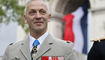 Au lycée de la Légion d’honneur, on tolère les saluts nazis