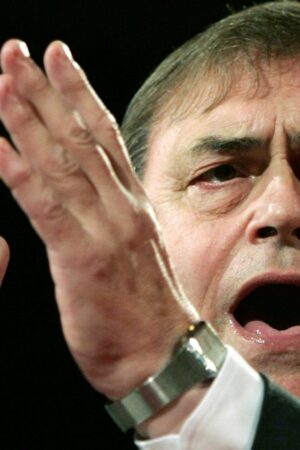 Prescott makes a speech at the Labour Party Conference in 2005. pic: AP/Kirsty Wigglesworth