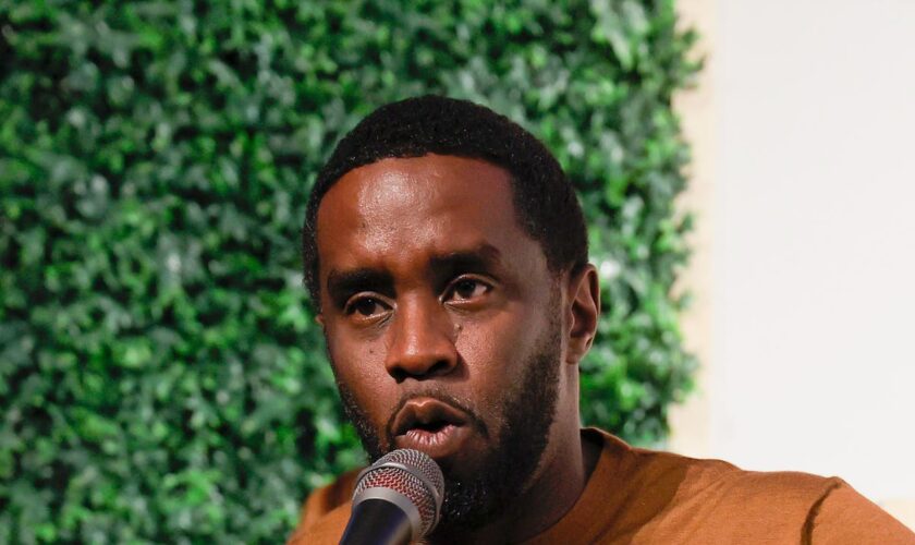 Former SNL star says Diddy ‘shut down’ entire set during appearance