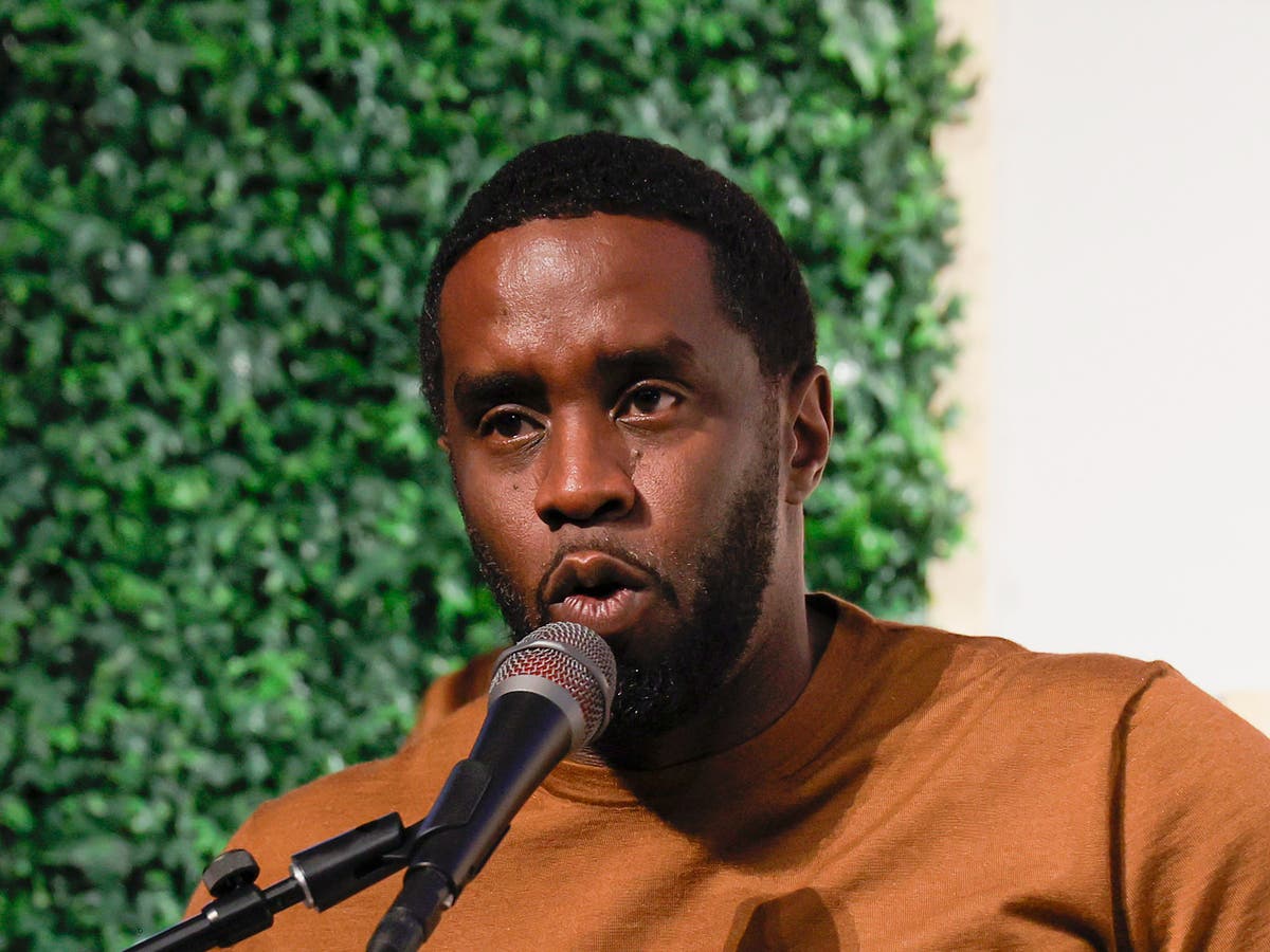 Former SNL star says Diddy ‘shut down’ entire set during appearance