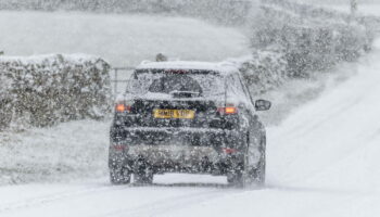 Ce bouton facilite la conduite sur la neige, trop peu d'automobilistes l'utilisent